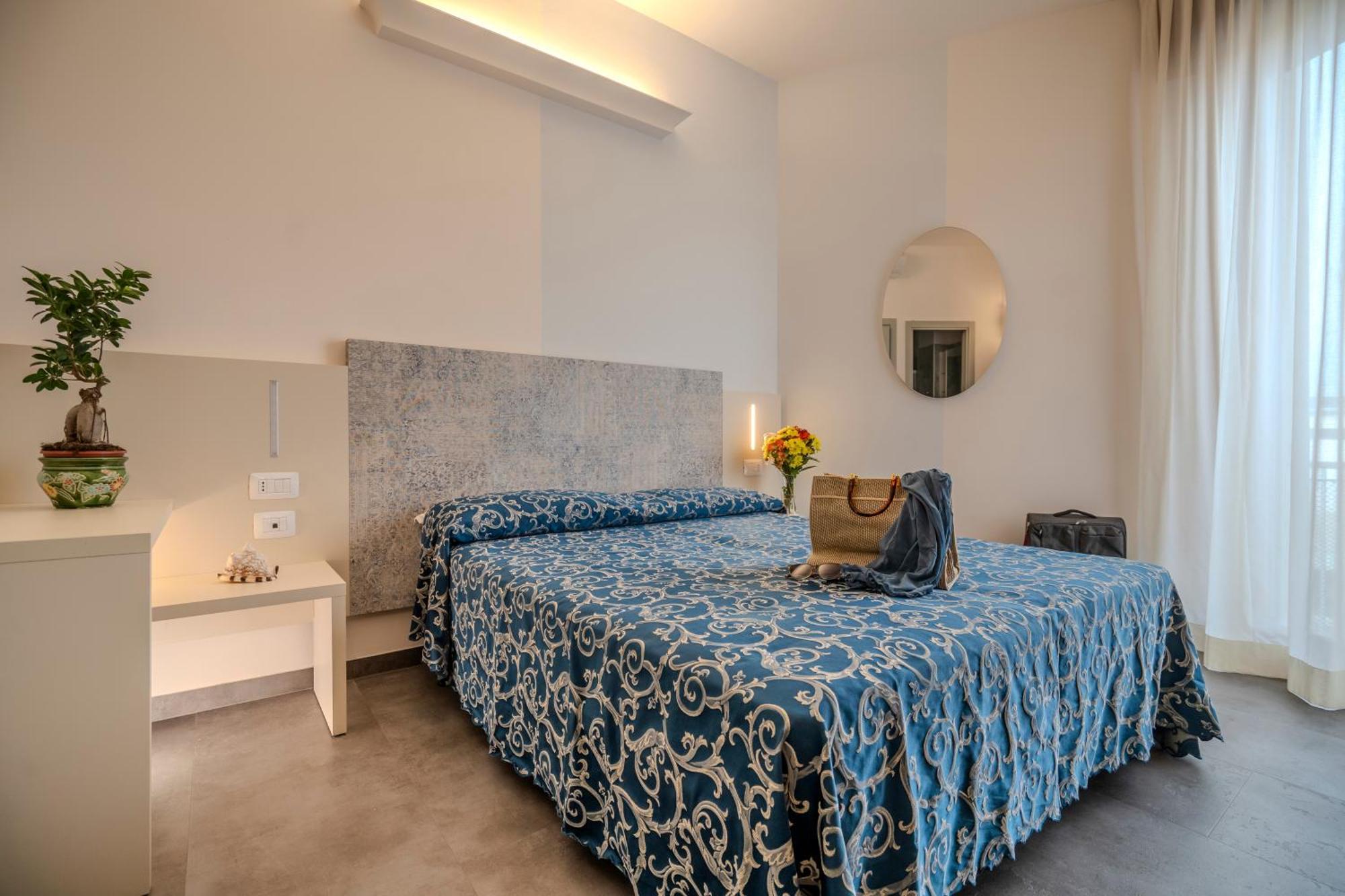 Hotel 2000 Rimini Zewnętrze zdjęcie