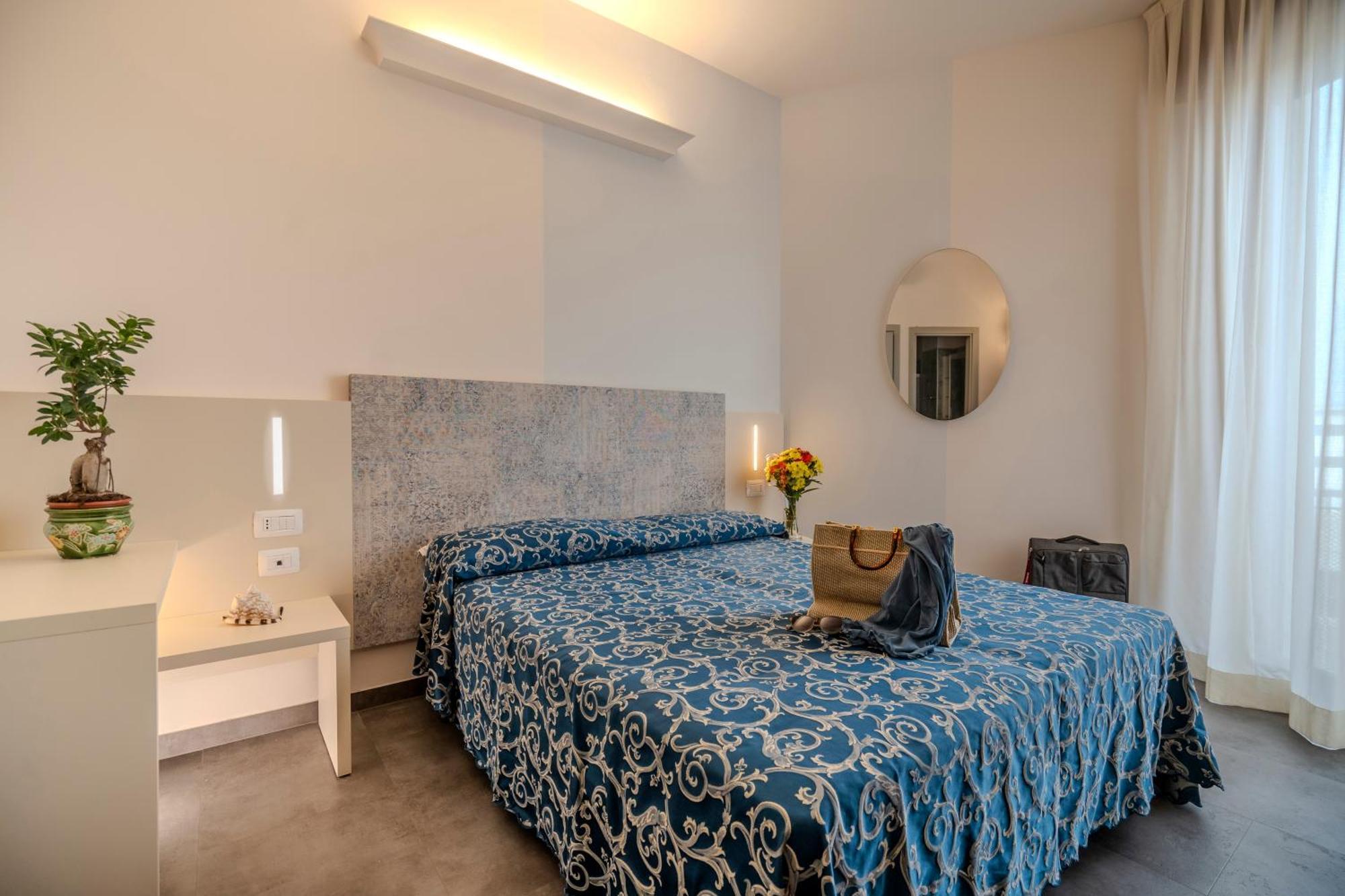 Hotel 2000 Rimini Zewnętrze zdjęcie