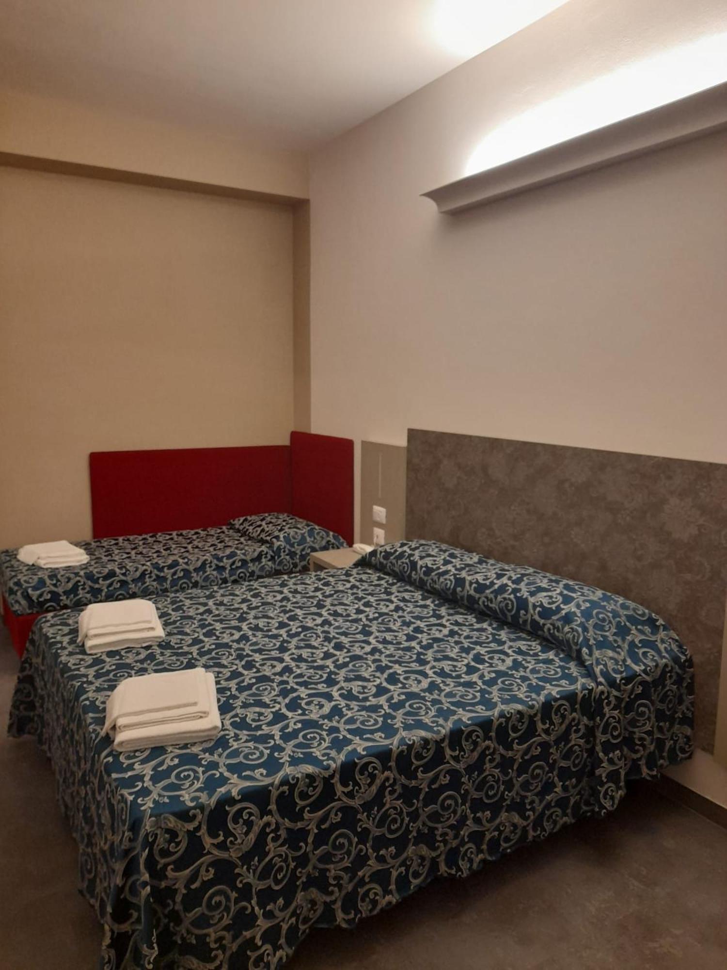 Hotel 2000 Rimini Zewnętrze zdjęcie