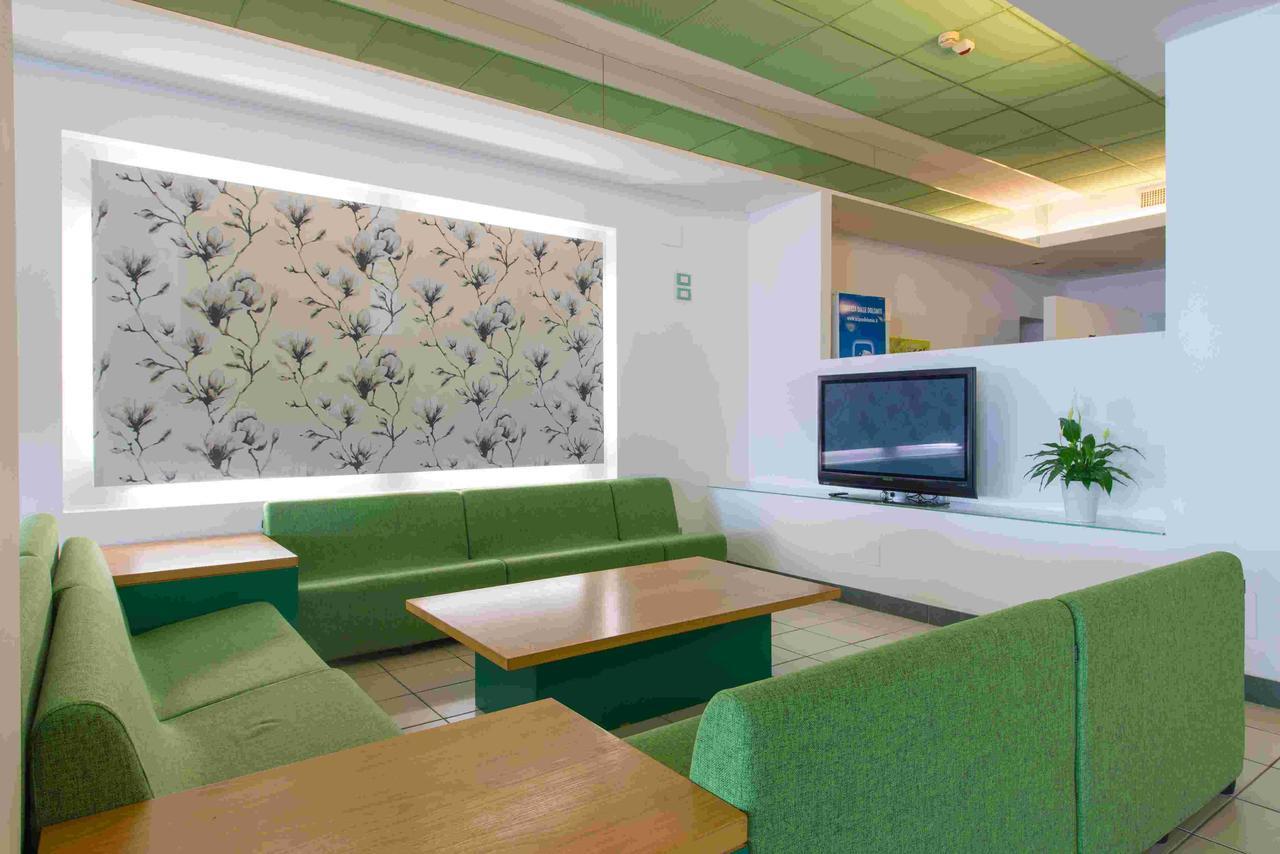 Hotel 2000 Rimini Zewnętrze zdjęcie