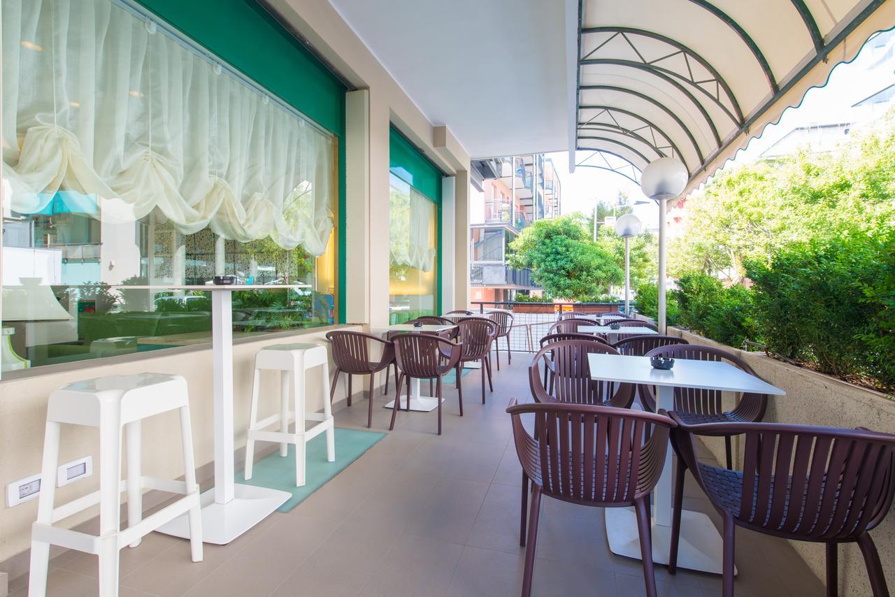 Hotel 2000 Rimini Zewnętrze zdjęcie